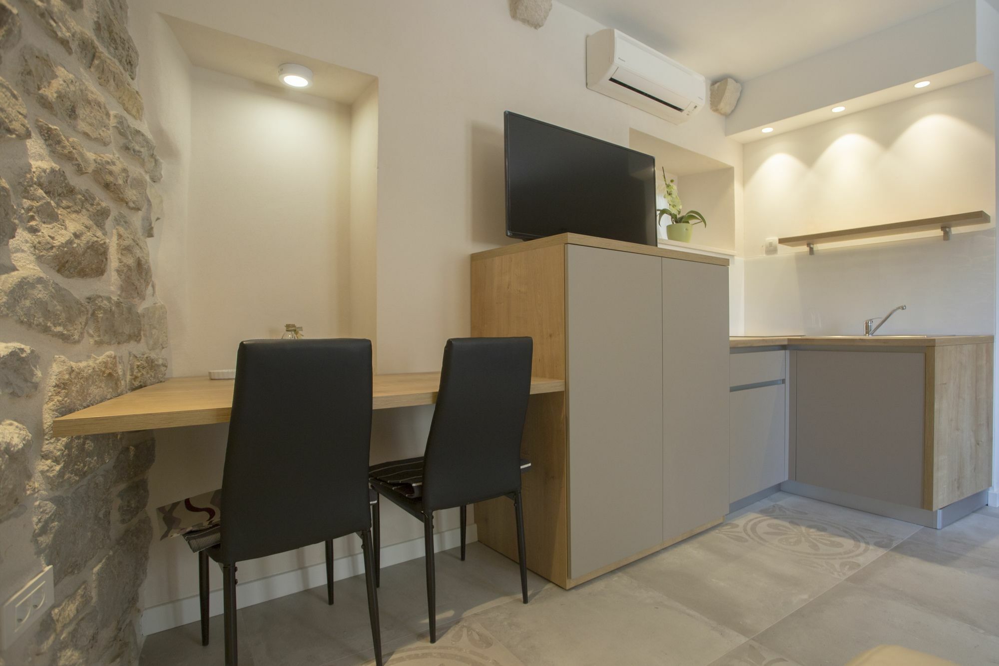 Situs Residence Split Exterior foto